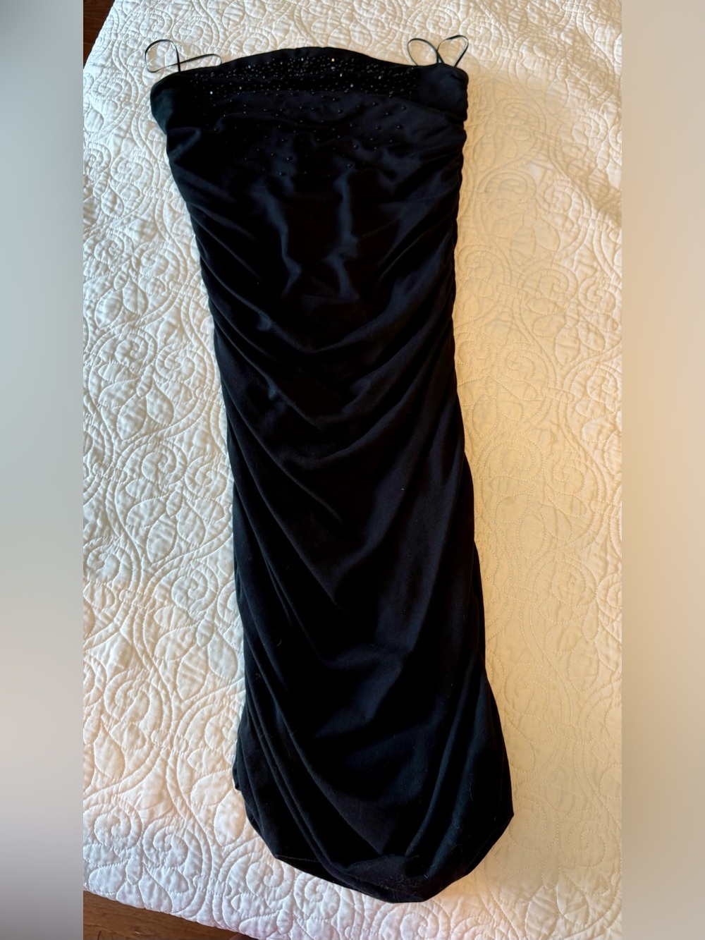 NWOT Women’s Express Strapless Black Ruched Evening Dress with Beading. Small.